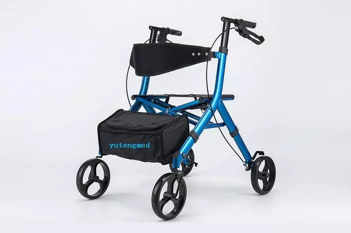 ¿Por qué no puedes usar un Rollator Walker como sustituto de una silla de ruedas?